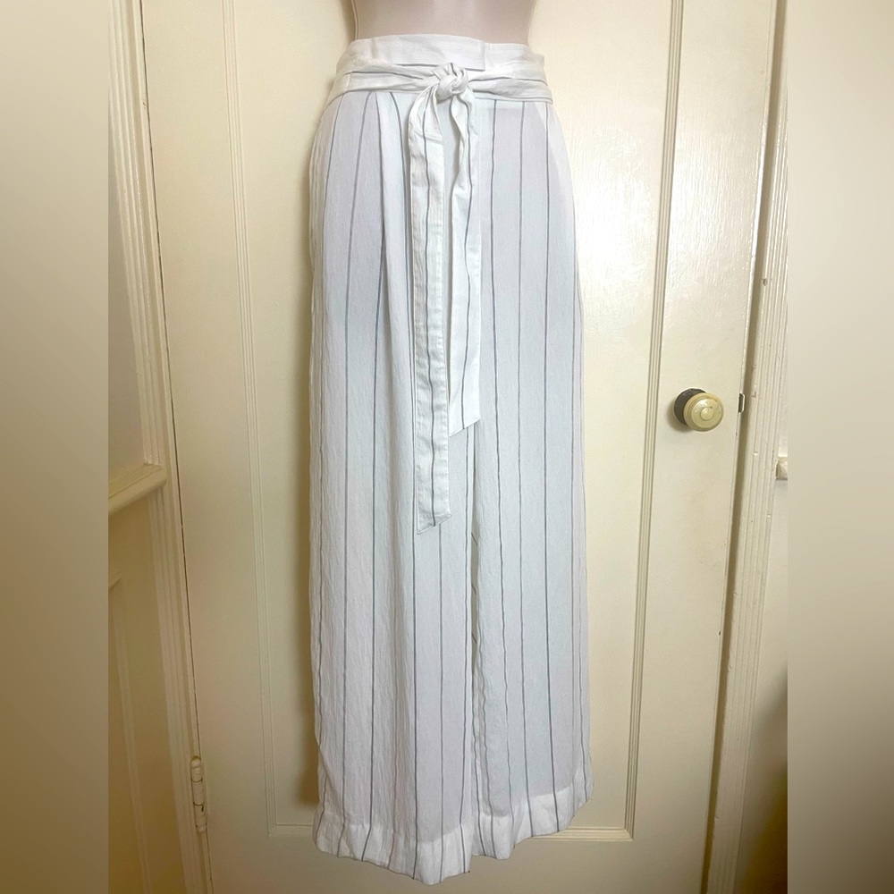 Vince Wide Leg White Pants with Thin Black Stripes